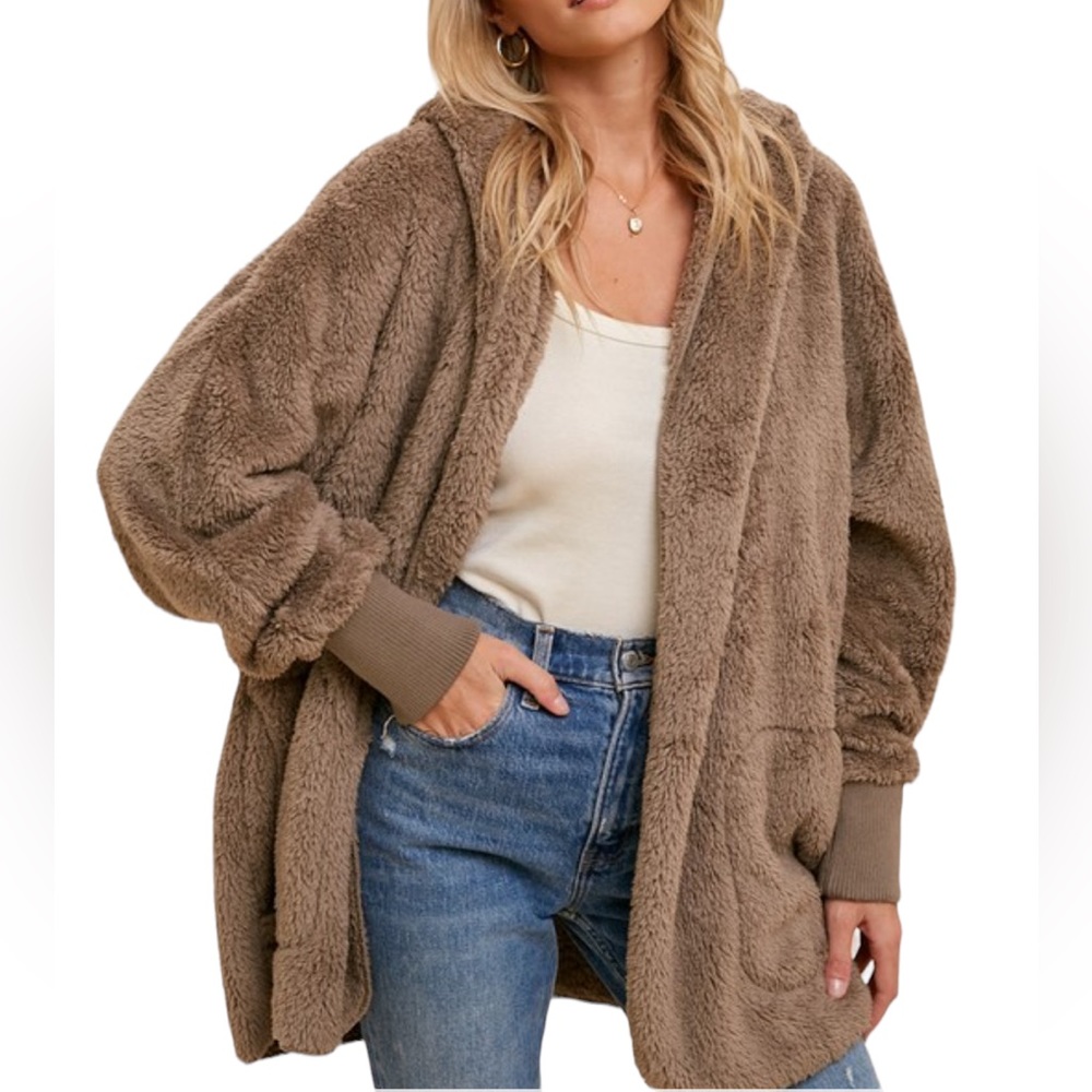 Women’s Ash Soft Plush Pocketed Hooded Jacket NWT. 1st color is the color. Cozy